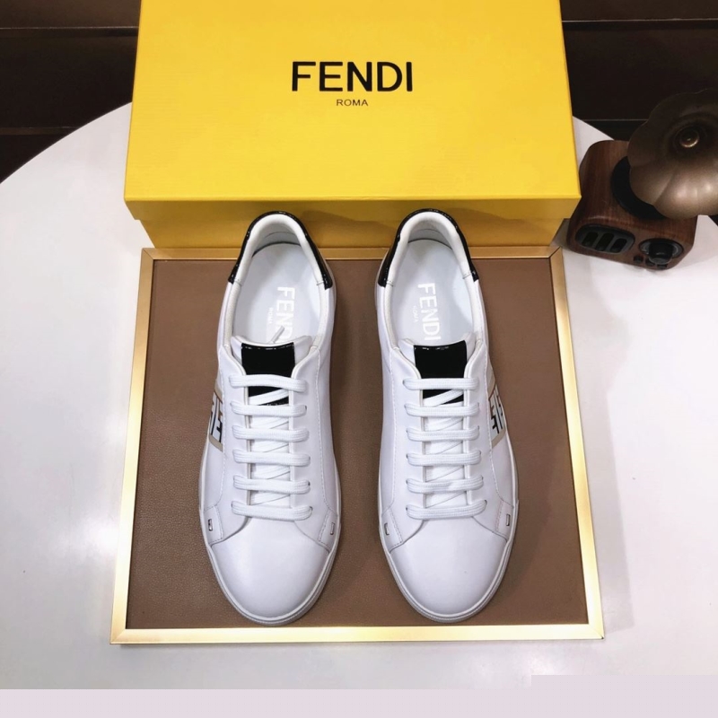 G*u*i casual shoes